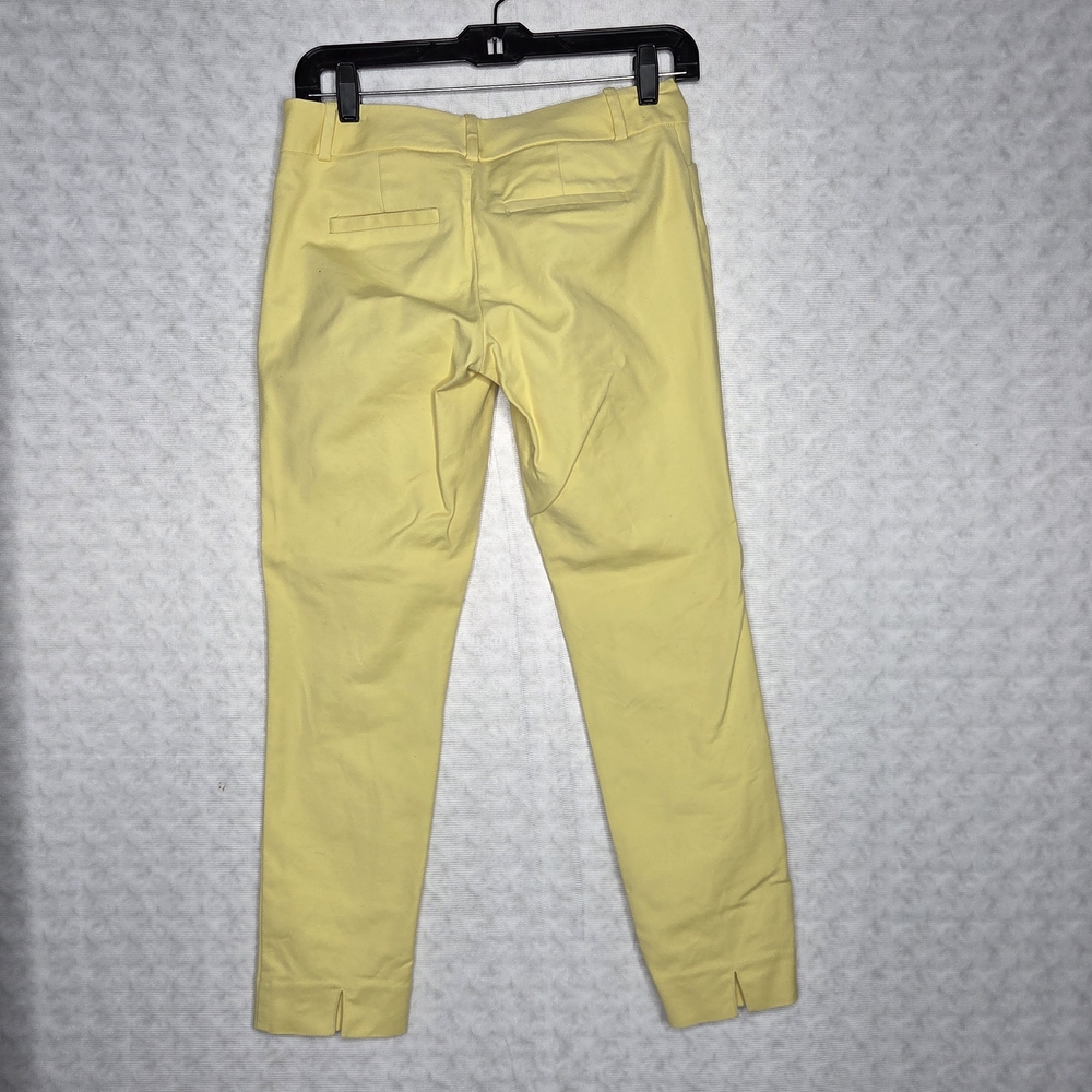 The Limited Yellow Ankle Pants - Picture 4 of 5